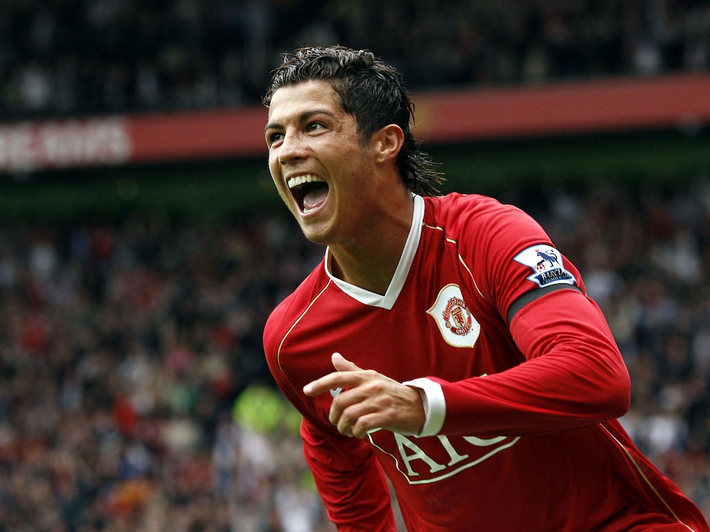 Cristiano Ronaldo sẽ chạm trán với Newcastle trong trận đầu tiên khi quay lại MU